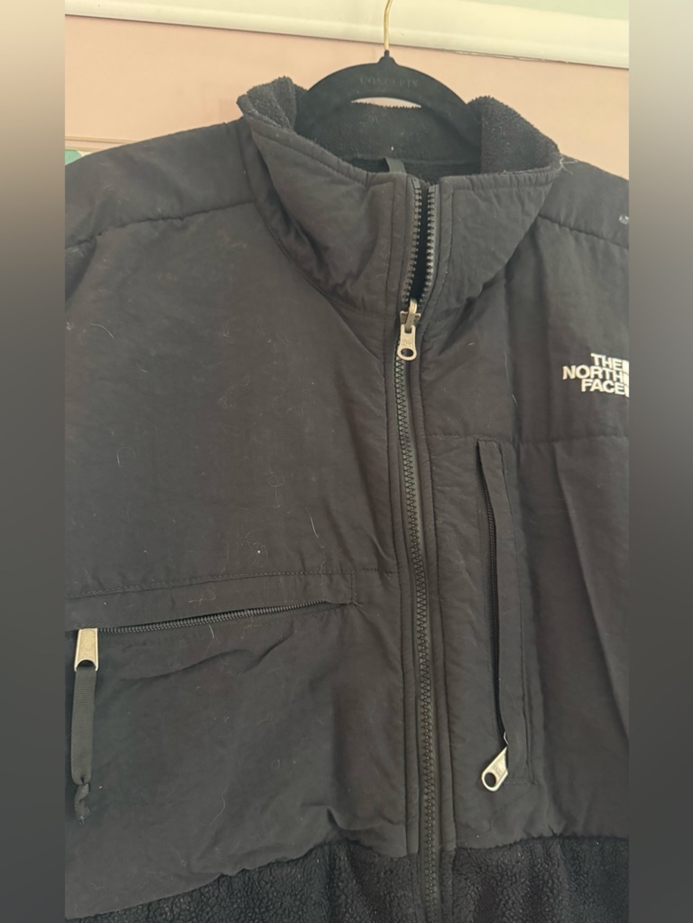 The North Face Men’s Black Fleece/Softshell Hybrid Vest - Picture 3 of 5